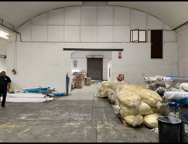 1,003M² FACTORY TO LET IN BEACONVALE